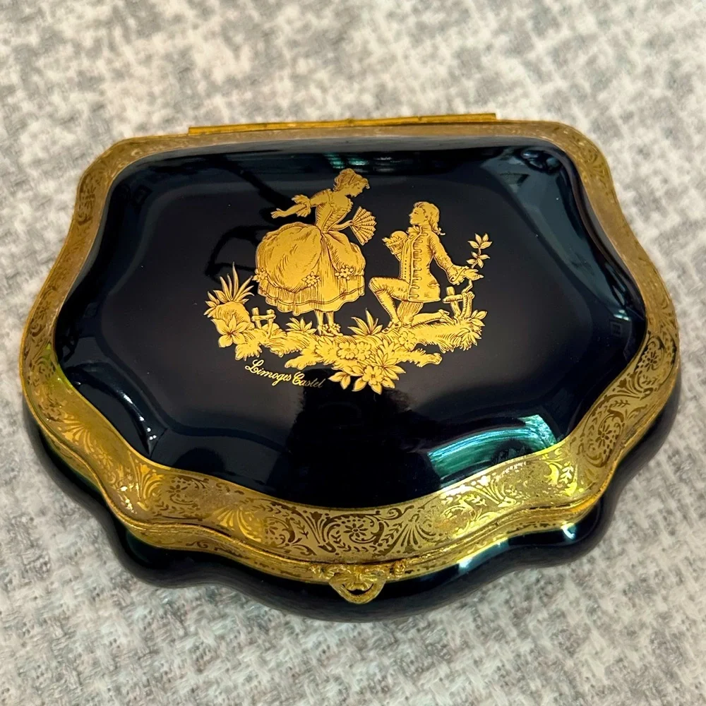Gorgeous Limoges Cobalt Blue 22K Gold Trinket Box Hinged Lid Courting Couple